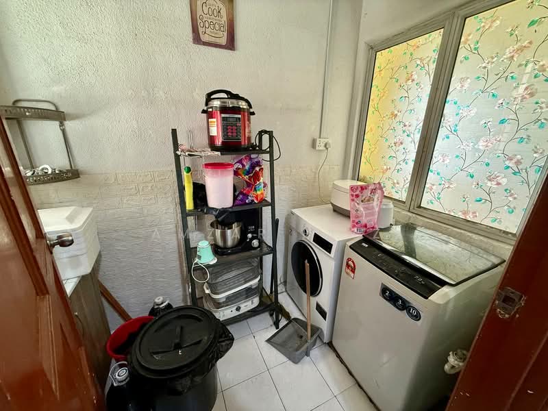 Pangsapuri untuk Dijual di Vista Indah Putra - Amzar Faiz - PropertyGuru.com.my