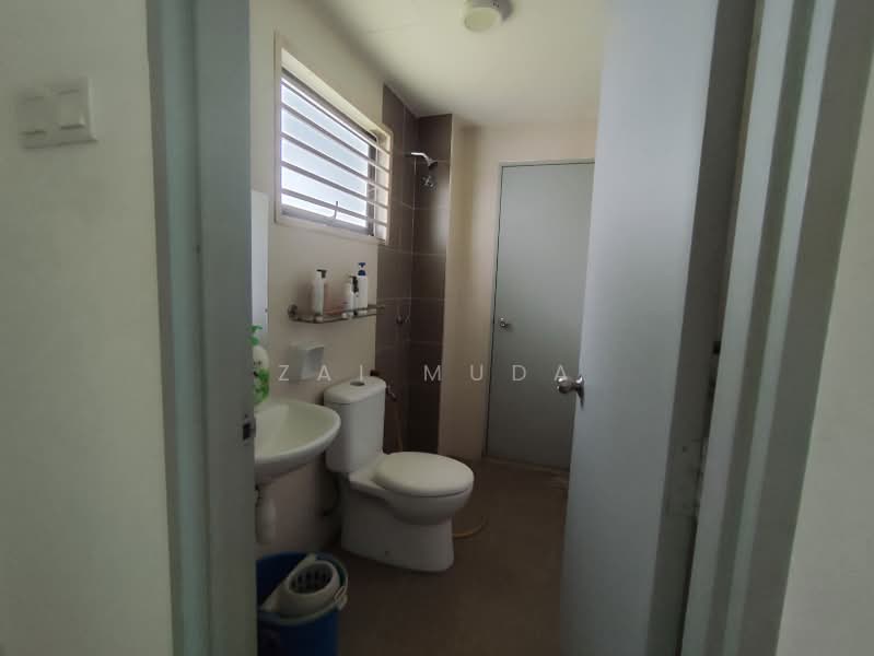 Rumah Teres 2 Tingkat untuk Disewa di Taman Saujana KLIA (Sepang) - Zai Muda - PropertyGuru.com.my