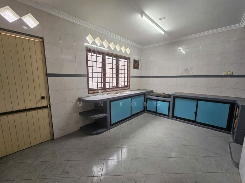Rumah Teres 2 Tingkat untuk Dijual di Skudai (Johor) - Min Kong - Kitchen - PropertyGuru.com.my