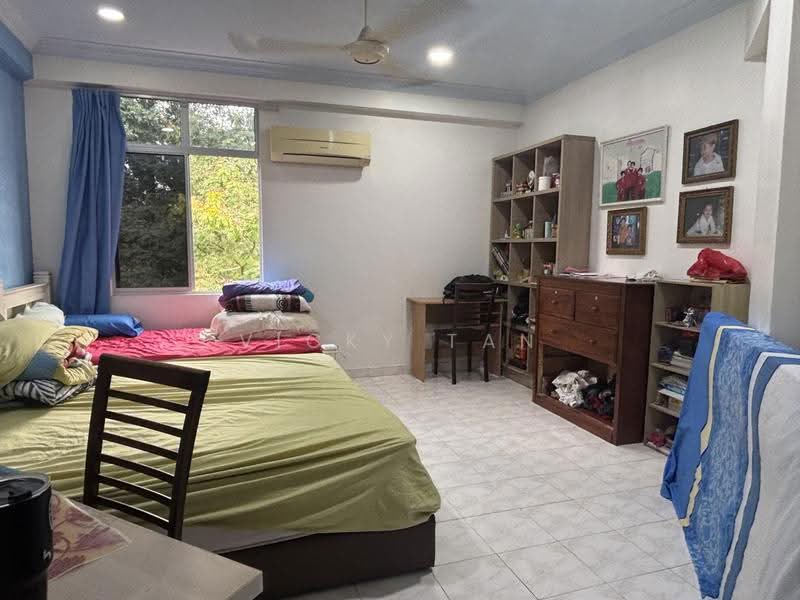 Pangsapuri untuk Dijual di Ria Apartment - Vicky Tan - Bedroom - PropertyGuru.com.my
