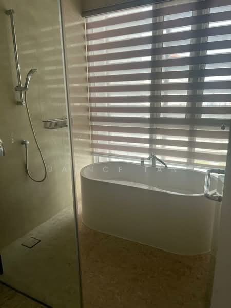 Condominium for Sale at Pavilion Hilltop - Janice Tan - Bathroom - PropertyGuru.com.my