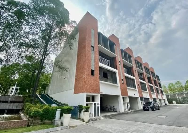 3.5-storey Terraced House for Sale in Rawang (Selangor) - Catherine Lum - Exterior - PropertyGuru.com.my