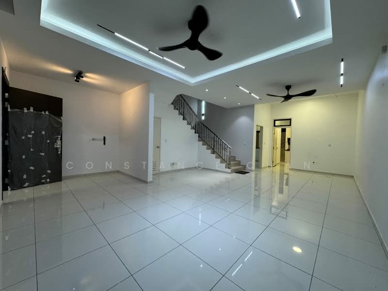 Terraced House for Rent in Taman Desa Tebrau (Tebrau) - Constance Chan - Living Room - PropertyGuru.com.my