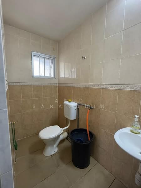 Pangsapuri untuk Dijual di Sri Kinabalu - Abid Sabarudin - Bathroom - PropertyGuru.com.my