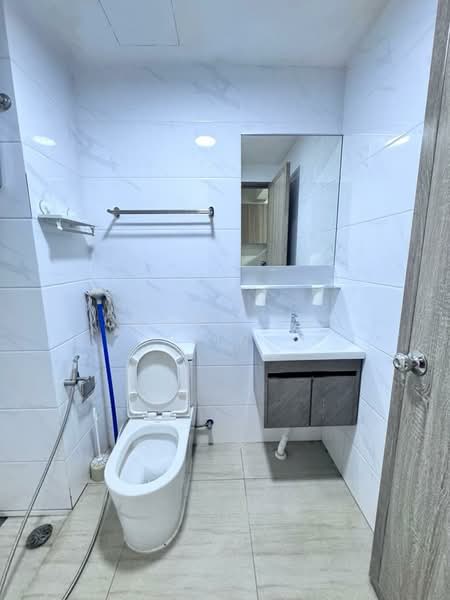 Service Residence for Rent at Country Garden Central Park - Chang Kai Yin - PropertyGuru.com.my
