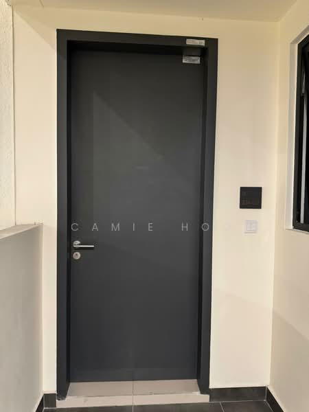 Service Residence for Sale at Trion 2 @ KL - Camie Hoo - Entrance - PropertyGuru.com.my
