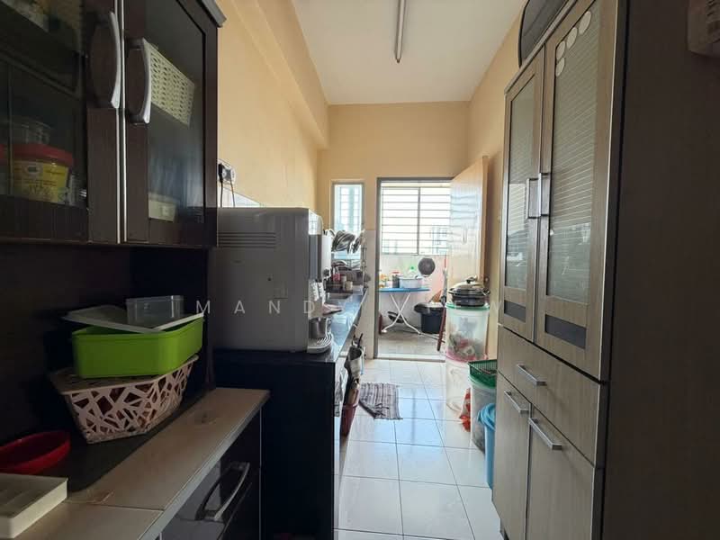Apartment for Sale at Vista Mutiara - Mandy Liew - Kitchen - PropertyGuru.com.my
