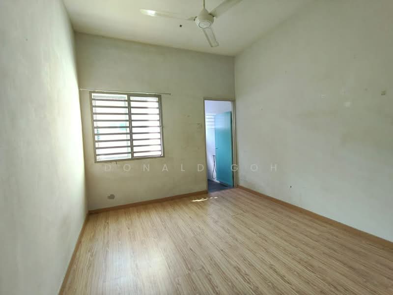 Rumah Teres 2 Tingkat untuk Dijual di Medan Klebang Sentosa (Chemor) - Donald Goh - PropertyGuru.com.my
