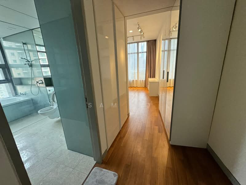 Kondominium untuk Dijual di Condominium @ The Troika - Sam Ho - Bathroom - PropertyGuru.com.my