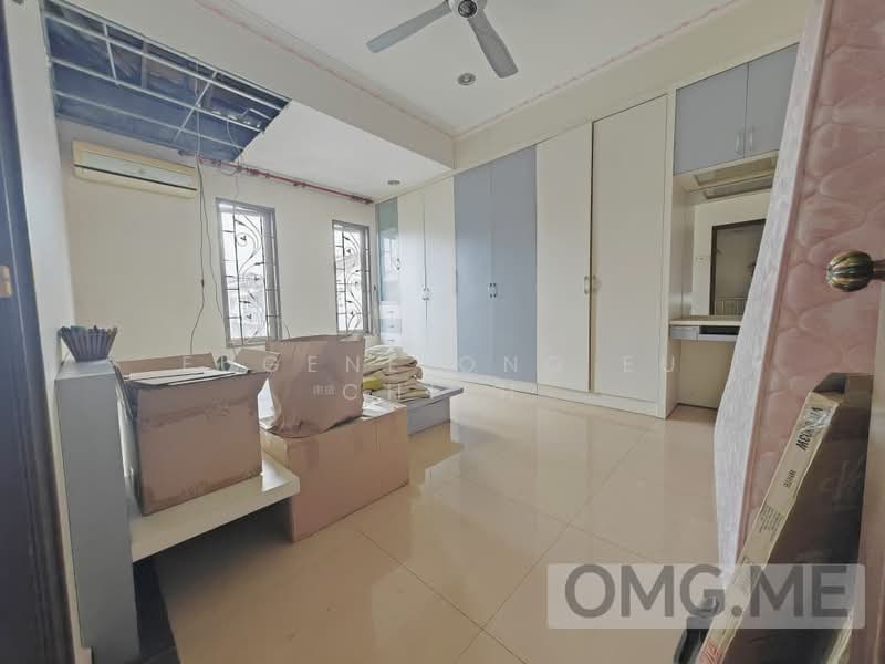 Rumah Berkembar untuk Dijual di Banting (Selangor) - Eugene Ong Eu chieh - Bedroom - PropertyGuru.com.my