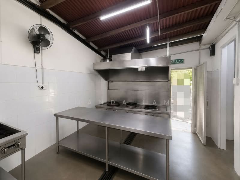 Kedai untuk Disewa di Lebuh Chulia (George Town) - Amanda Lam - Kitchen - PropertyGuru.com.my