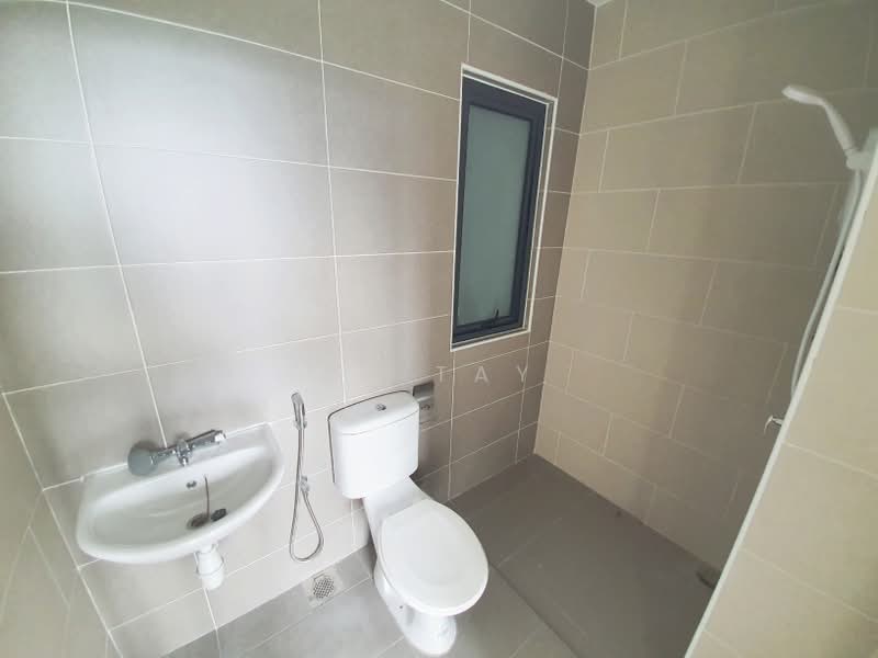 Servis Apartment untuk Disewa di Kiara Plaza - AK TAY - PropertyGuru.com.my