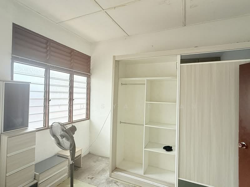 2-storey Terraced House for Sale in Taman Desa Damai (Bukit Mertajam) - Syed Syahrizan - Bedroom - PropertyGuru.com.my