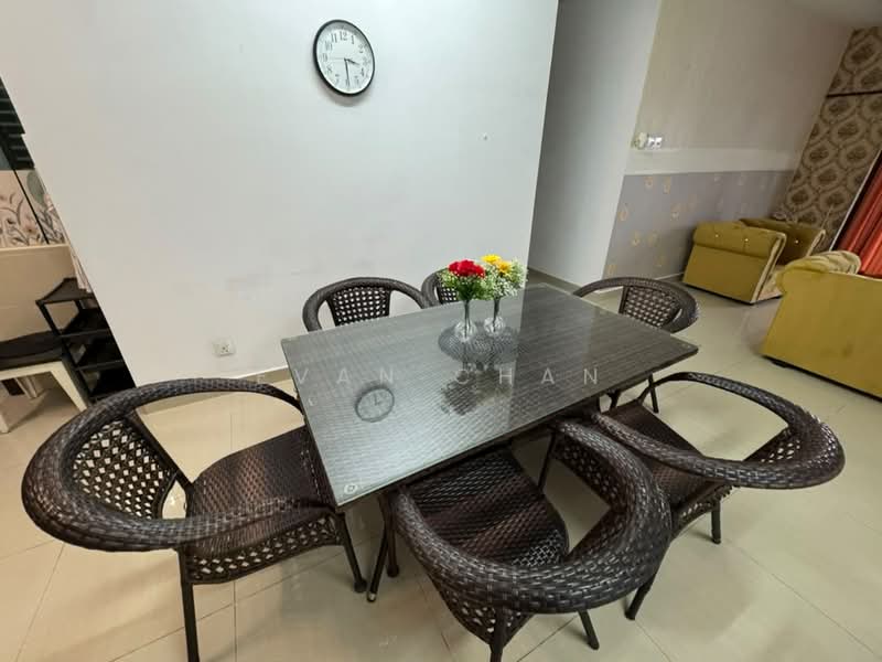 Servis Apartment untuk Disewa di Saville Residence - Evan Chan - Dining Room - PropertyGuru.com.my