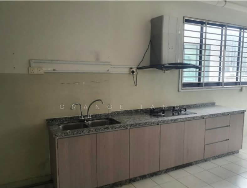Condominium for Rent at KM1 West - Orange Tang - Kitchen - PropertyGuru.com.my
