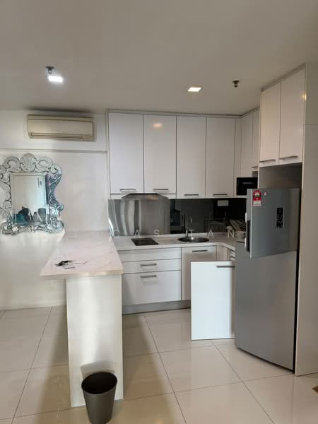 Servis Apartment untuk Disewa di Mercu Summer Suites - Lucas Tan - Kitchen - PropertyGuru.com.my
