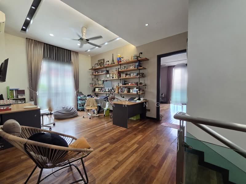 Rumah Berkembar untuk Dijual di Wira Heights (Bandar Sungai Long) - Aivan Ng - Study - PropertyGuru.com.my