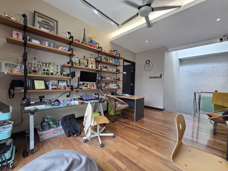 Rumah Berkembar untuk Dijual di Wira Heights (Bandar Sungai Long) - Aivan Ng - Study - PropertyGuru.com.my