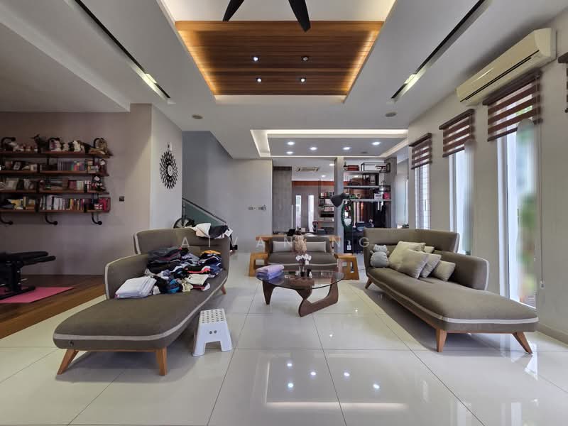 Rumah Berkembar untuk Dijual di Wira Heights (Bandar Sungai Long) - Aivan Ng - Living Room - PropertyGuru.com.my
