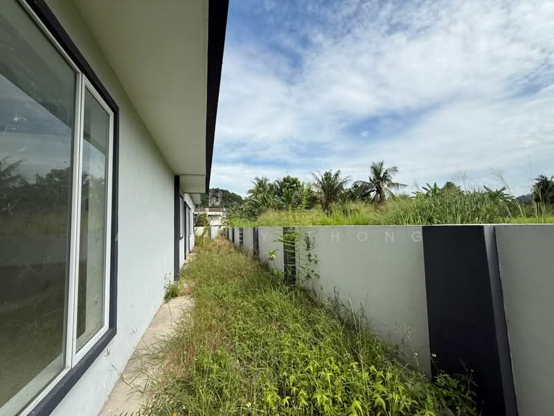 Semi-Detached House for Sale in Taman Bercham Tropicana (Ipoh) - Ainsley Thong - Exterior - PropertyGuru.com.my