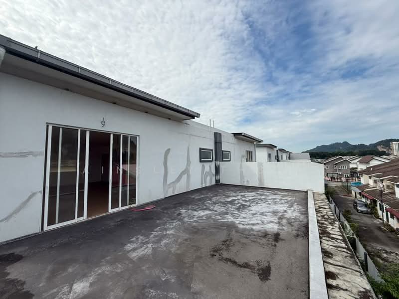 Semi-Detached House for Sale in Taman Bercham Tropicana (Ipoh) - Ainsley Thong - Exterior - PropertyGuru.com.my