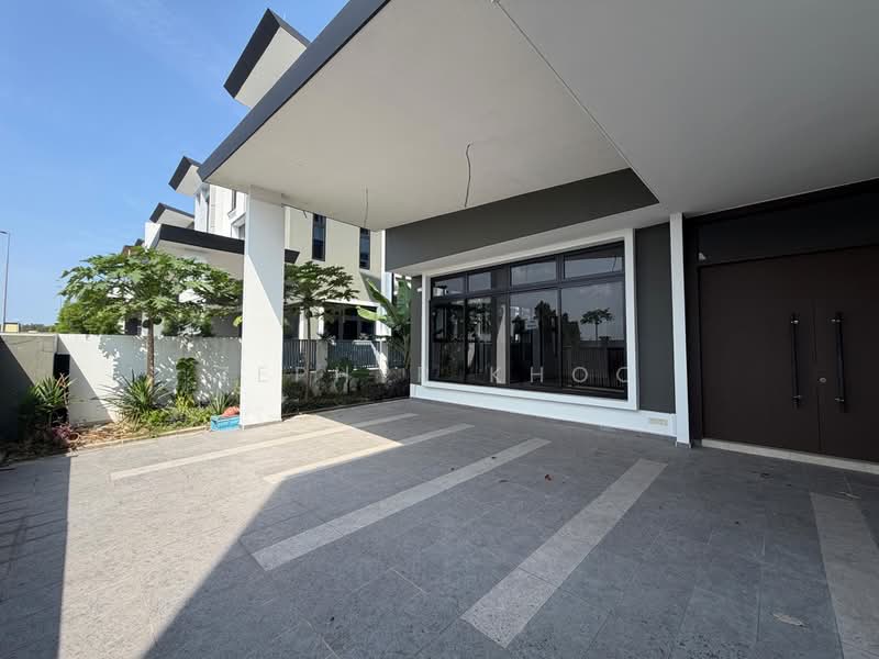 Rumah Berkembar untuk Dijual di Nusa Sentral (Iskandar Puteri (Nusajaya)) - Zephyr Khoo - PropertyGuru.com.my