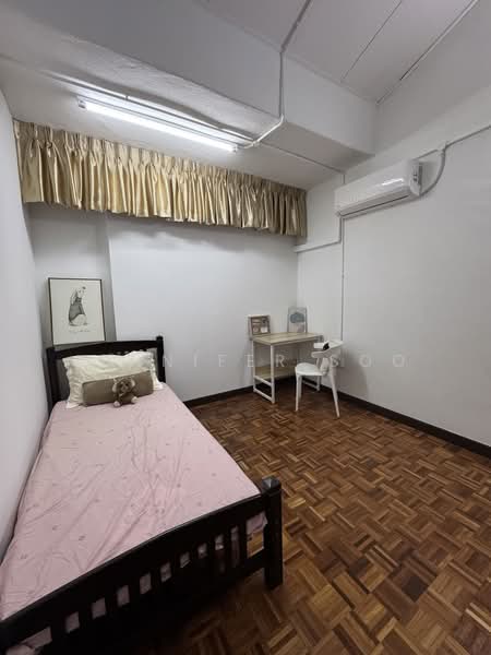 1.5-storey Terraced House for Rent in Taman Subang Ss3 (Petaling Jaya) - Jennifer Soo - Bedroom - PropertyGuru.com.my