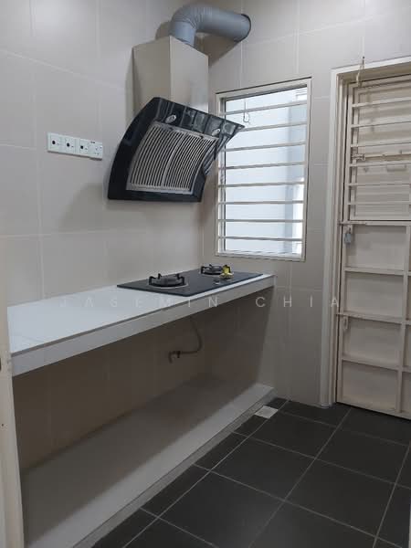 3-storey Terraced House for Sale in Fadasons Villa (Batu) - Jasemin Chia - Kitchen - PropertyGuru.com.my