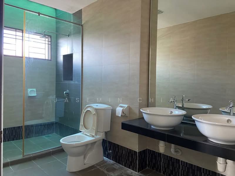 3-storey Terraced House for Sale in Fadasons Villa (Batu) - Jasemin Chia - Bathroom - PropertyGuru.com.my