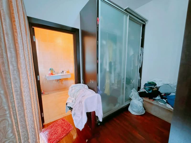 Semi-Detached House for Sale in Bandar Kinrara (Selangor) - Hazwan Hilmi - Bedroom - PropertyGuru.com.my