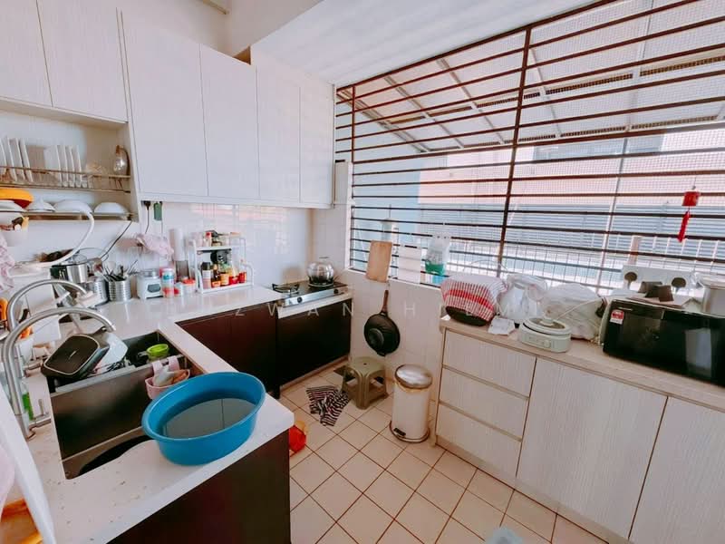 Semi-Detached House for Sale in Bandar Kinrara (Selangor) - Hazwan Hilmi - Kitchen - PropertyGuru.com.my