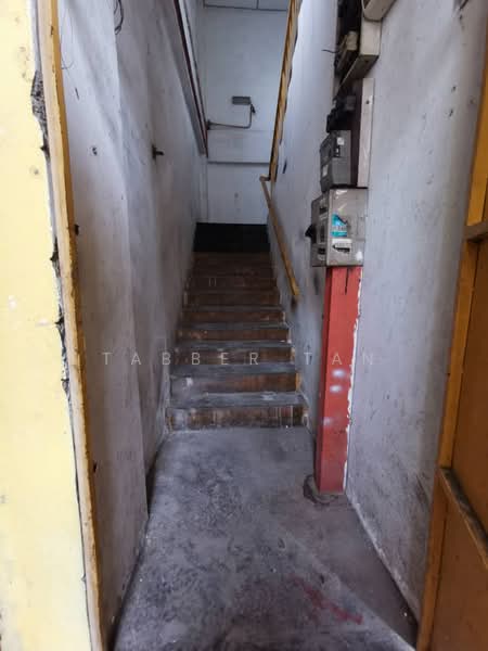 Factory for Rent in Kampung Sungai Chua (Kajang) - Tabber Tan - Corridor - PropertyGuru.com.my