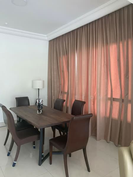Kondominium untuk Dijual di The Cove Condominium - Chris Teoh - Dining Room - PropertyGuru.com.my