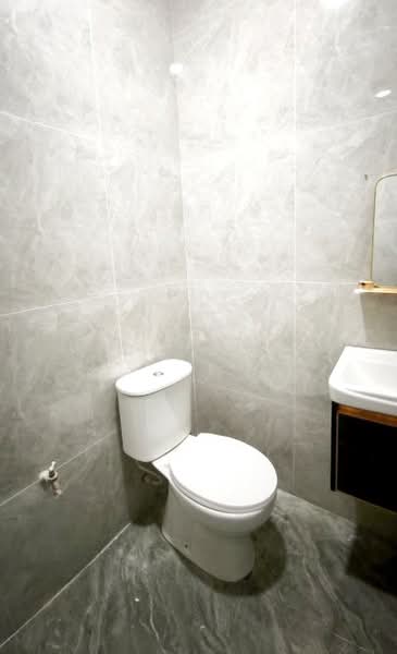 Rumah Teres 2 Tingkat untuk Dijual di Bandar Seri Alam (Masai) - Rich Wong - Bathroom - PropertyGuru.com.my