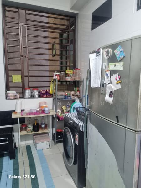 Service Residence for Sale at D'Summit Residences - Regina Khor - PropertyGuru.com.my