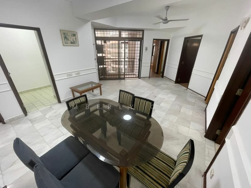 Kondominium untuk Dijual di Villa Puteri - Kimberly Chan - Living Room - PropertyGuru.com.my