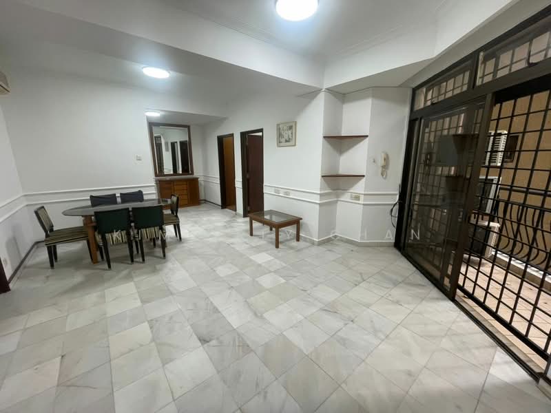 Kondominium untuk Dijual di Villa Puteri - Kimberly Chan - Dining Room - PropertyGuru.com.my