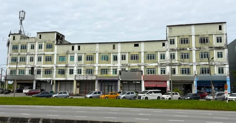 Kedai untuk Dijual di Taman Melor (Teluk Intan) - Kelvin Foo - Exterior - PropertyGuru.com.my