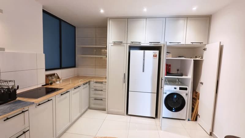 Kondominium untuk Disewa di Waterside Residence - Michelle Tan - Kitchen - PropertyGuru.com.my