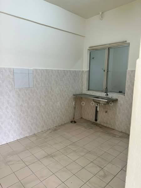Apartment for Rent at Suria Kipark Damansara - Louis Foong - Kitchen - PropertyGuru.com.my