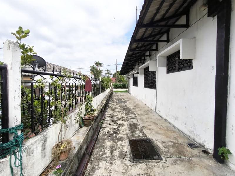 Semi-Detached House for Sale in SS1 (Petaling Jaya) - Yong Shin Emmanuel Lai - PropertyGuru.com.my