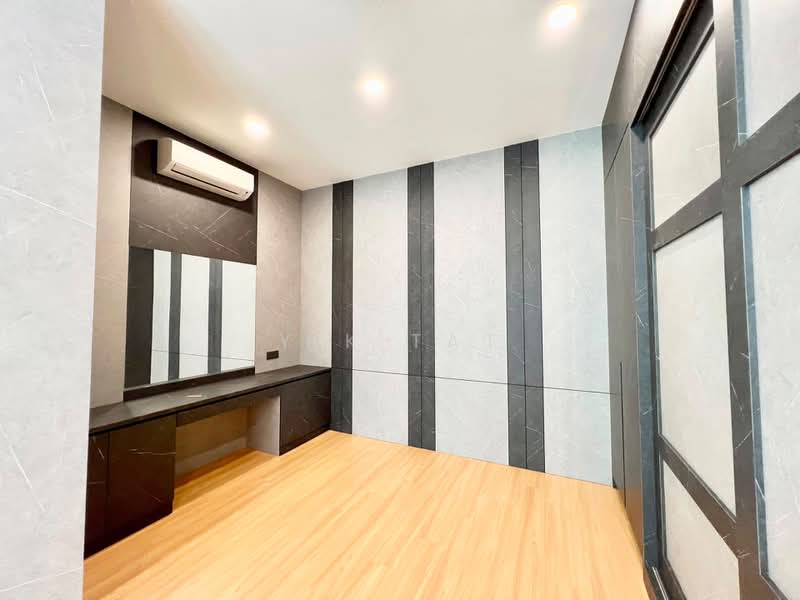 Rumah Berkembar untuk Dijual di Taman Gaya (Ulu Tiram) - Yik Tat - PropertyGuru.com.my