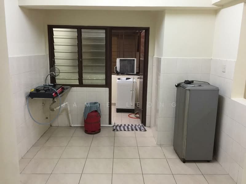 Service Residence for Rent at D'Alamanda - Jamie Leong - Kitchen - PropertyGuru.com.my