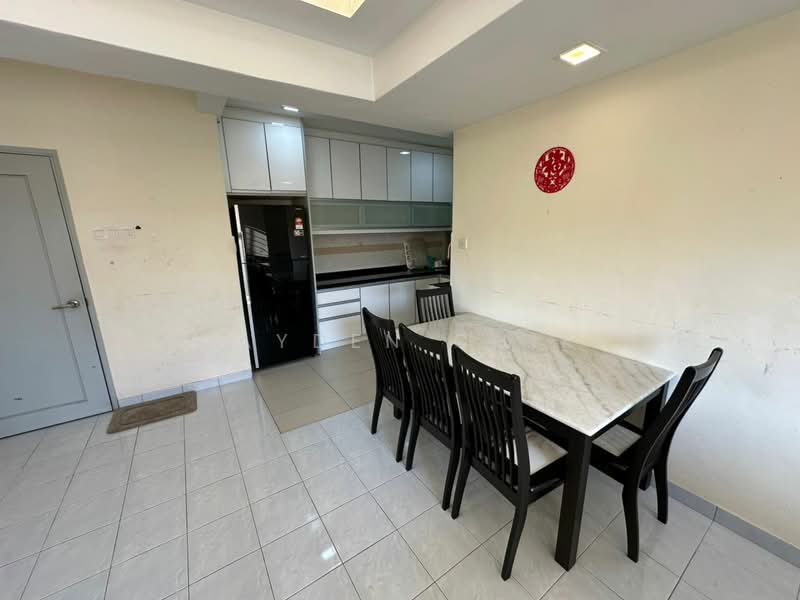 Kondominium untuk Dijual di Sri Hijau - Jayden Chik - Dining Room - PropertyGuru.com.my