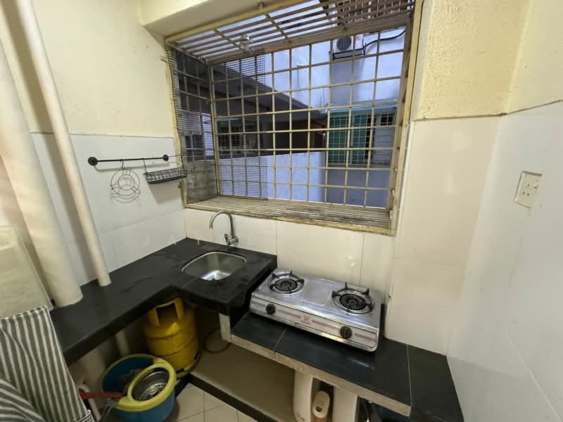 Kondominium untuk Dijual di Sri Hijau - Jayden Chik - Kitchen - PropertyGuru.com.my