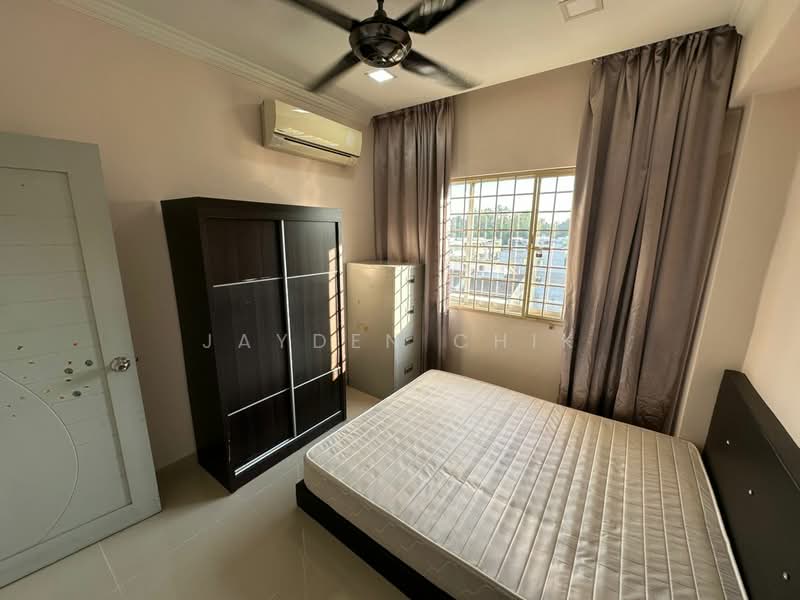 Kondominium untuk Dijual di Sri Hijau - Jayden Chik - Bedroom - PropertyGuru.com.my