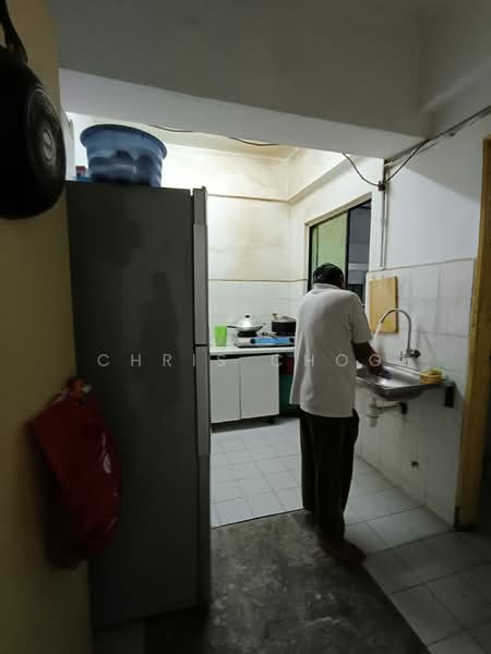 Condominium for Sale at Sri Pelangi Condominiums - Chris Choo - Kitchen - PropertyGuru.com.my