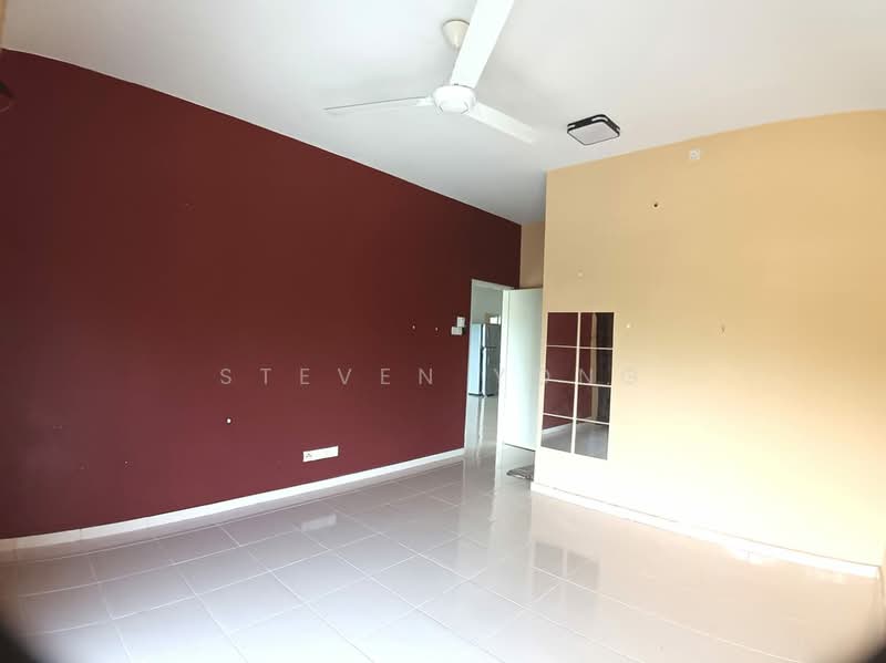 Kondominium untuk Dijual di The iResidence - Steven Yong - Living Room - PropertyGuru.com.my