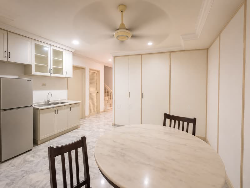 Rumah Teres 2 Tingkat untuk Dijual di Seksyen 9 (Shah Alam) - Arif Mustapha - Kitchen - PropertyGuru.com.my