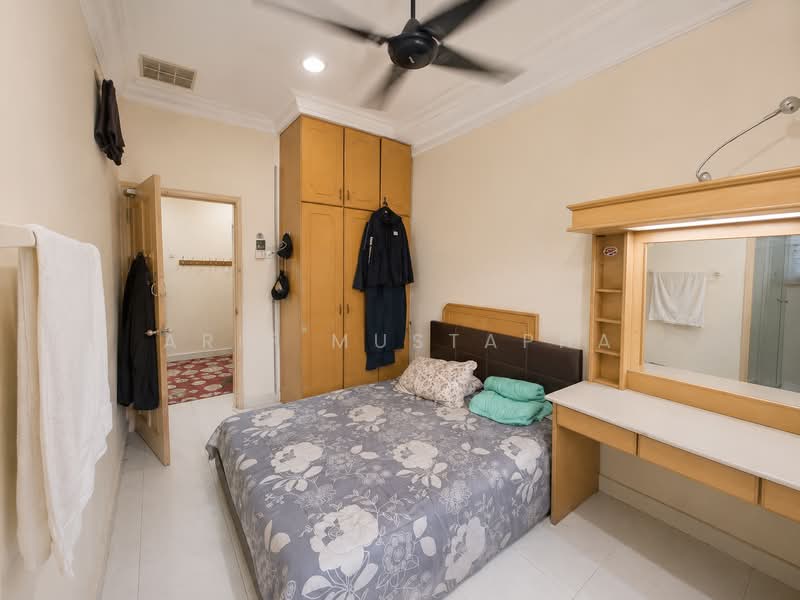 Rumah Teres 2 Tingkat untuk Dijual di Seksyen 9 (Shah Alam) - Arif Mustapha - Bedroom - PropertyGuru.com.my